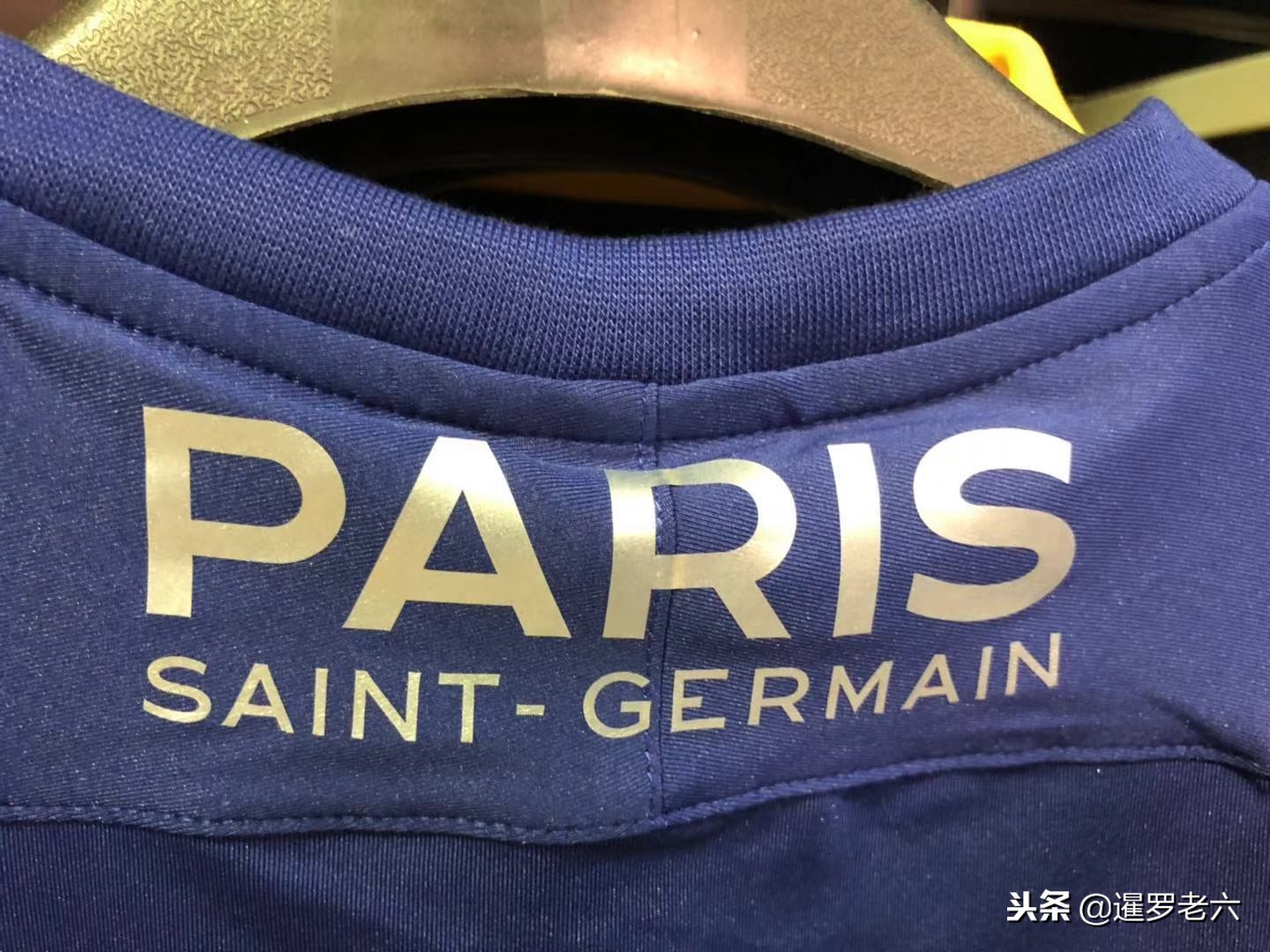 象征着
