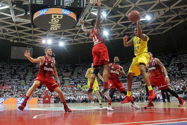 他们在不同 他们在不同